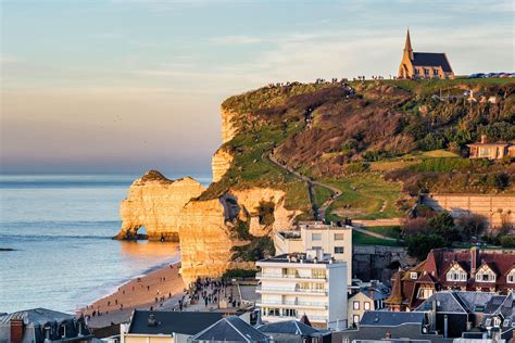 The best available hotels & places to stay near Bouan, France.